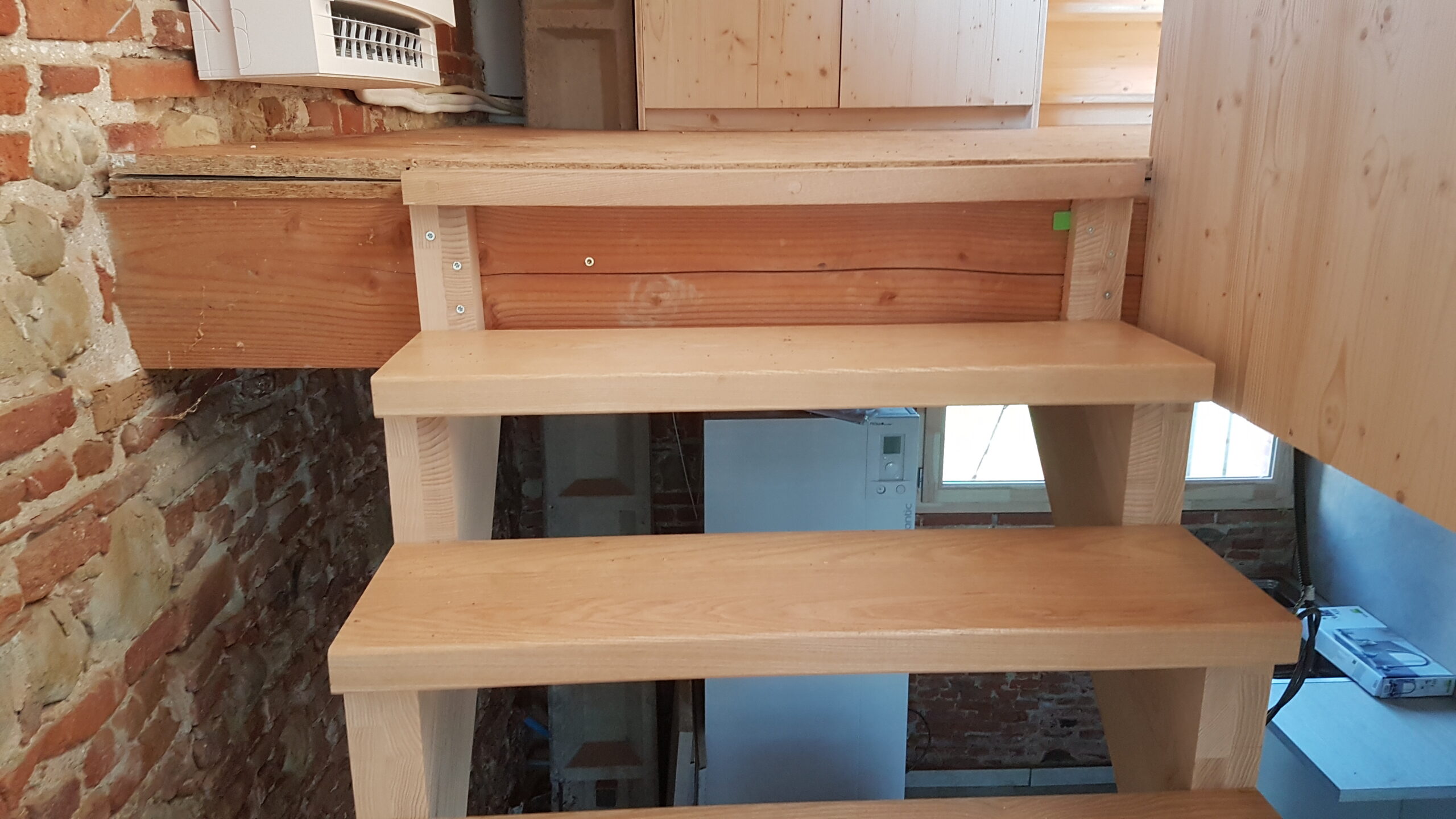 Escalier bois clair sur mesure design moderne Toulouse