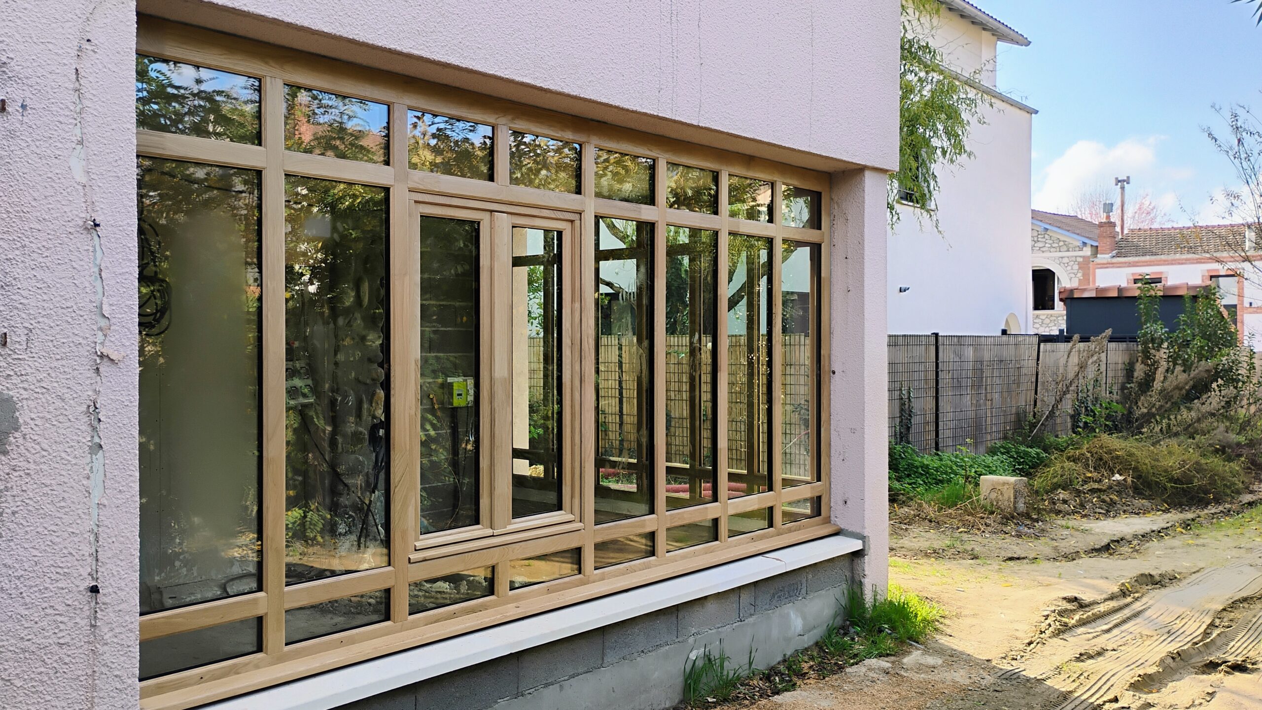 Fenêtre atelier bois coulissante style industriel Toulouse