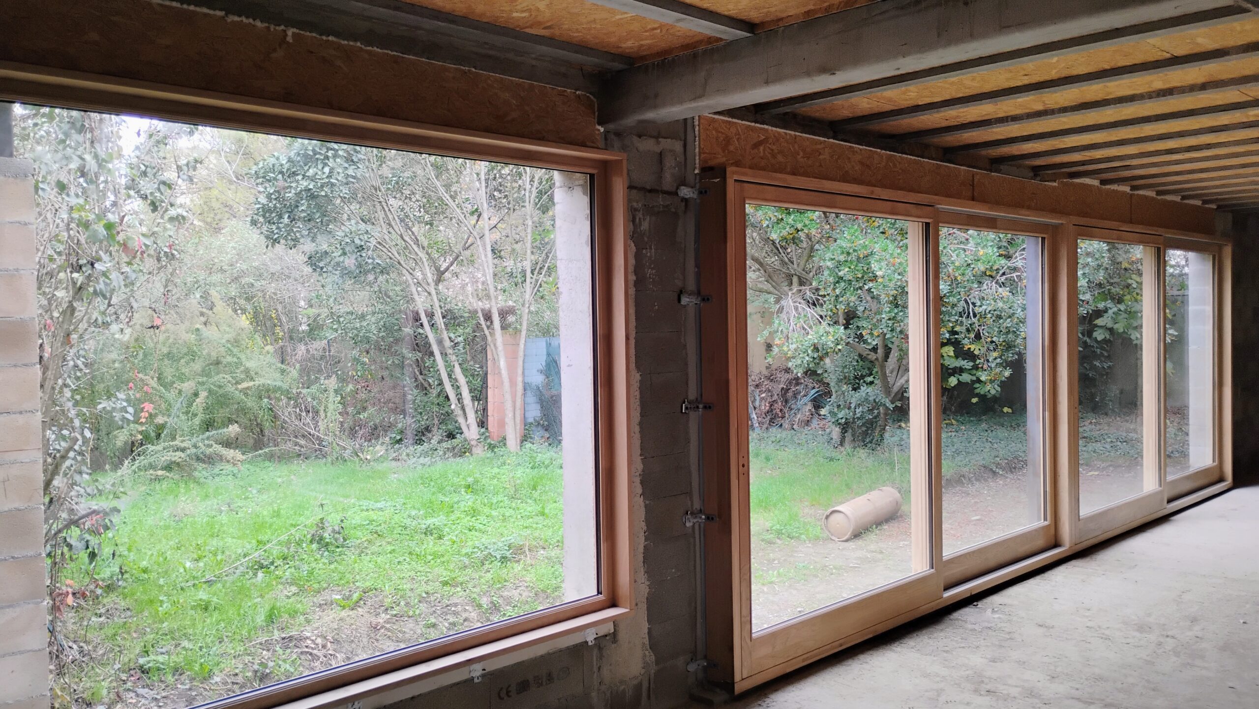 Fenêtre bois coulissante grande dimension Toulouse