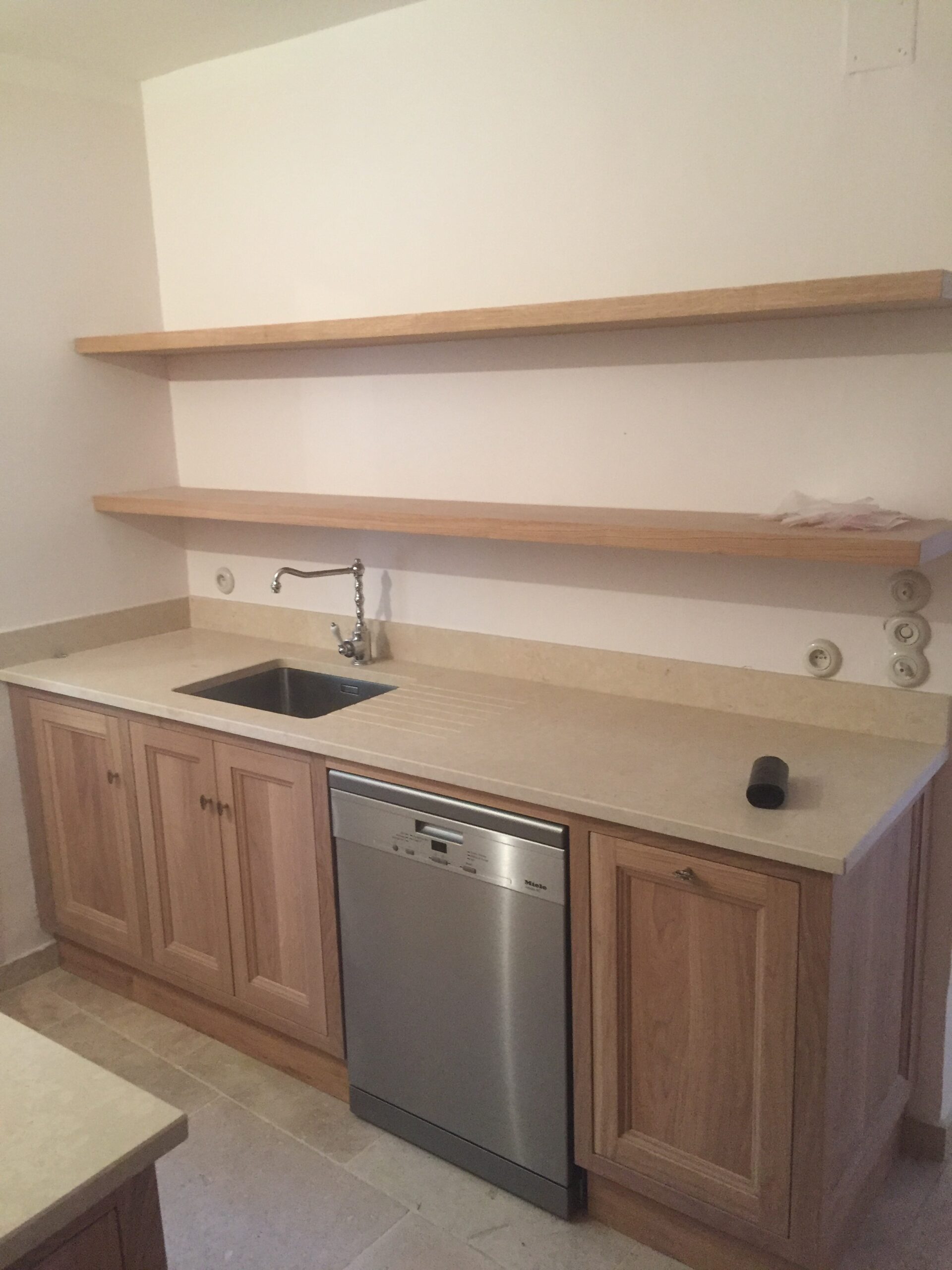 Cuisine bois clair plan travail sur mesure Toulouse